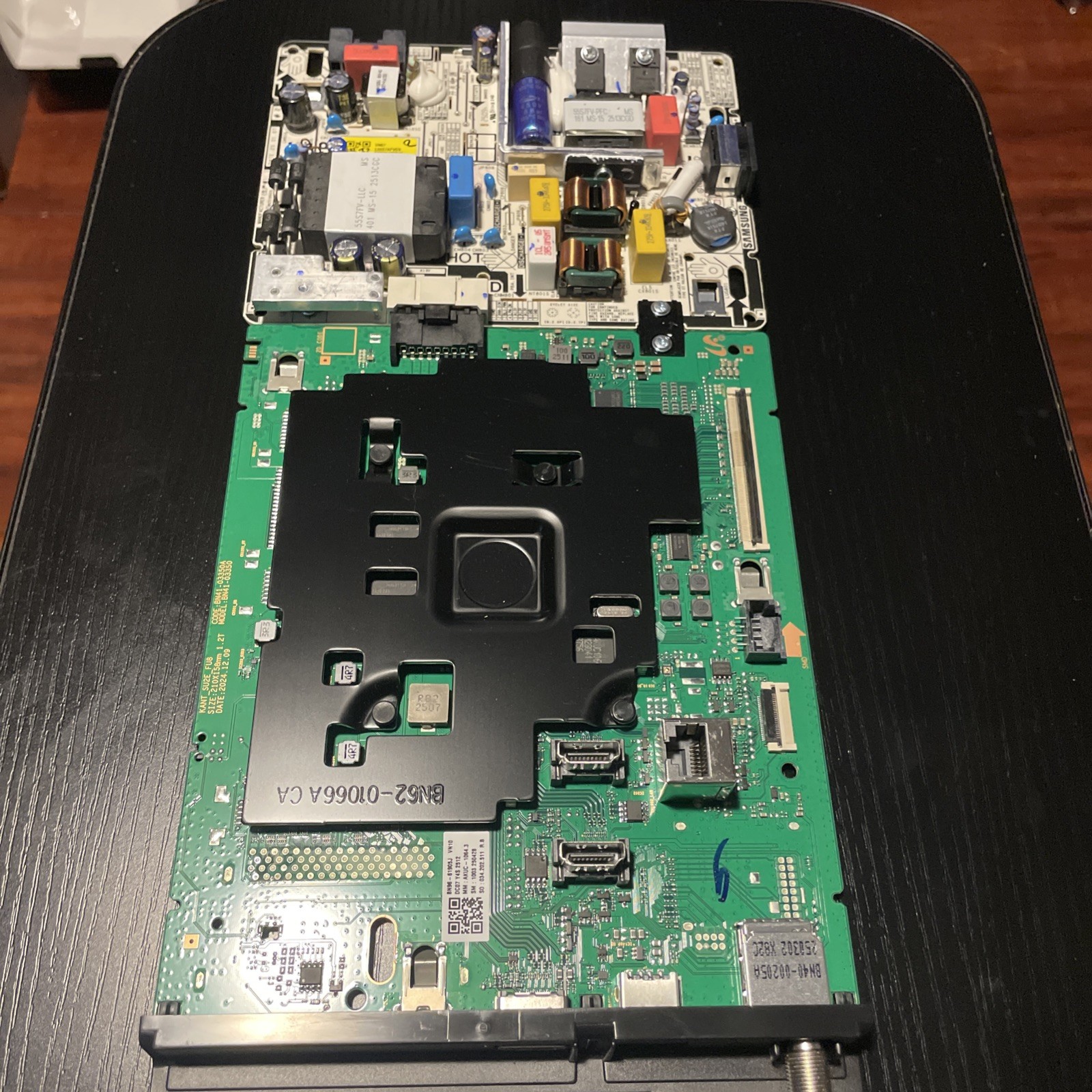 Samsung TV Main Board BN96-61905J / Power Board L55S7AFVDX Combo