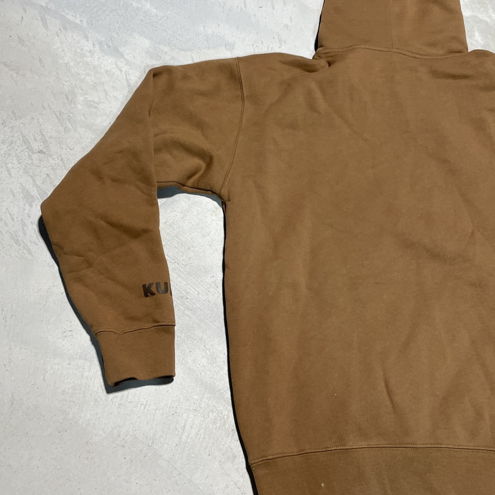 KUIU Hoodie Sweatshirt Men's SZ Medium Hunting Big Ram Heavyweight Cotton