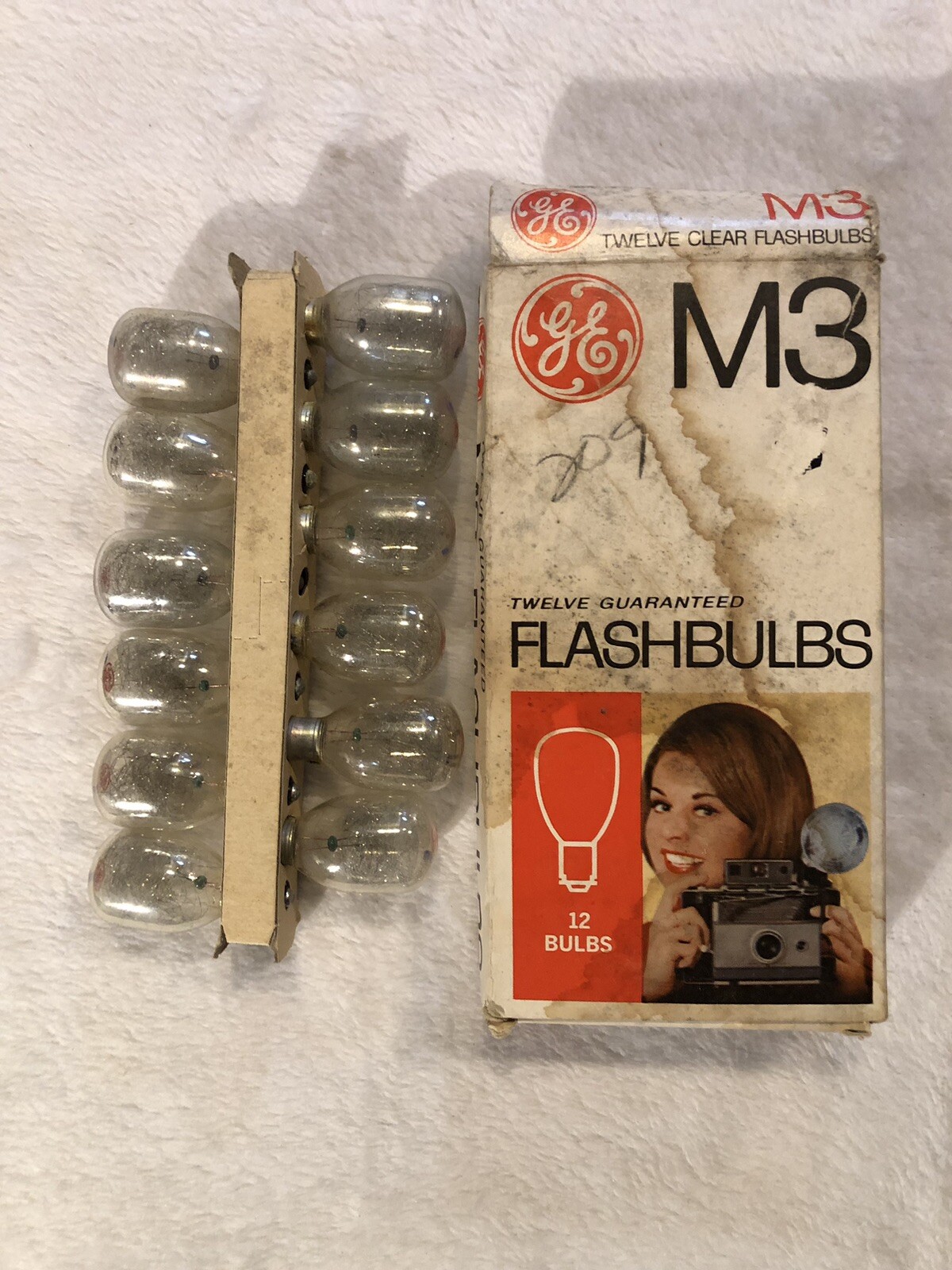 Vintage NOS M3 Flashbulbs Mixed LOT