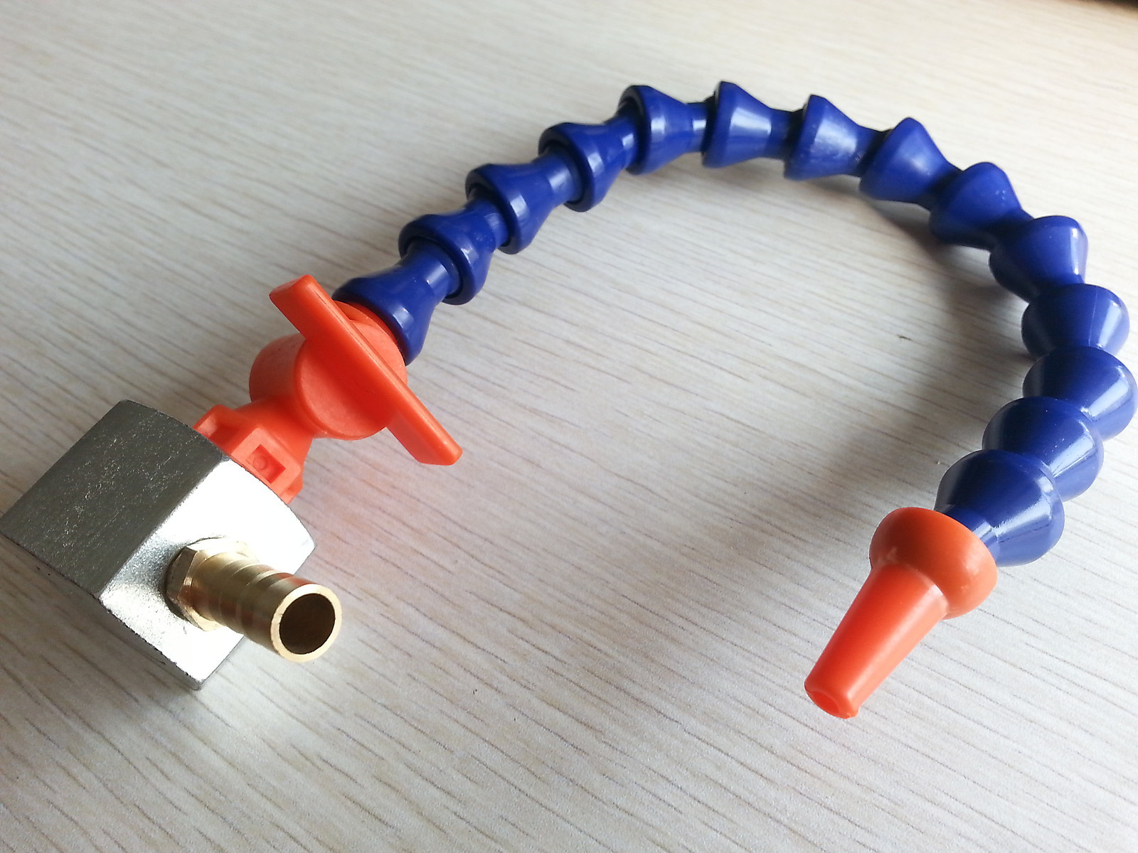 1/4" Single Hole Magnetic Base 12'' 300mm Length Valve Coolant Hose for Milling