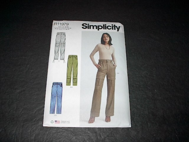 Simplicity Pattern 9852 Misses' Chic Pants in Four Styles & Belt  18 ~ 26  Uncut