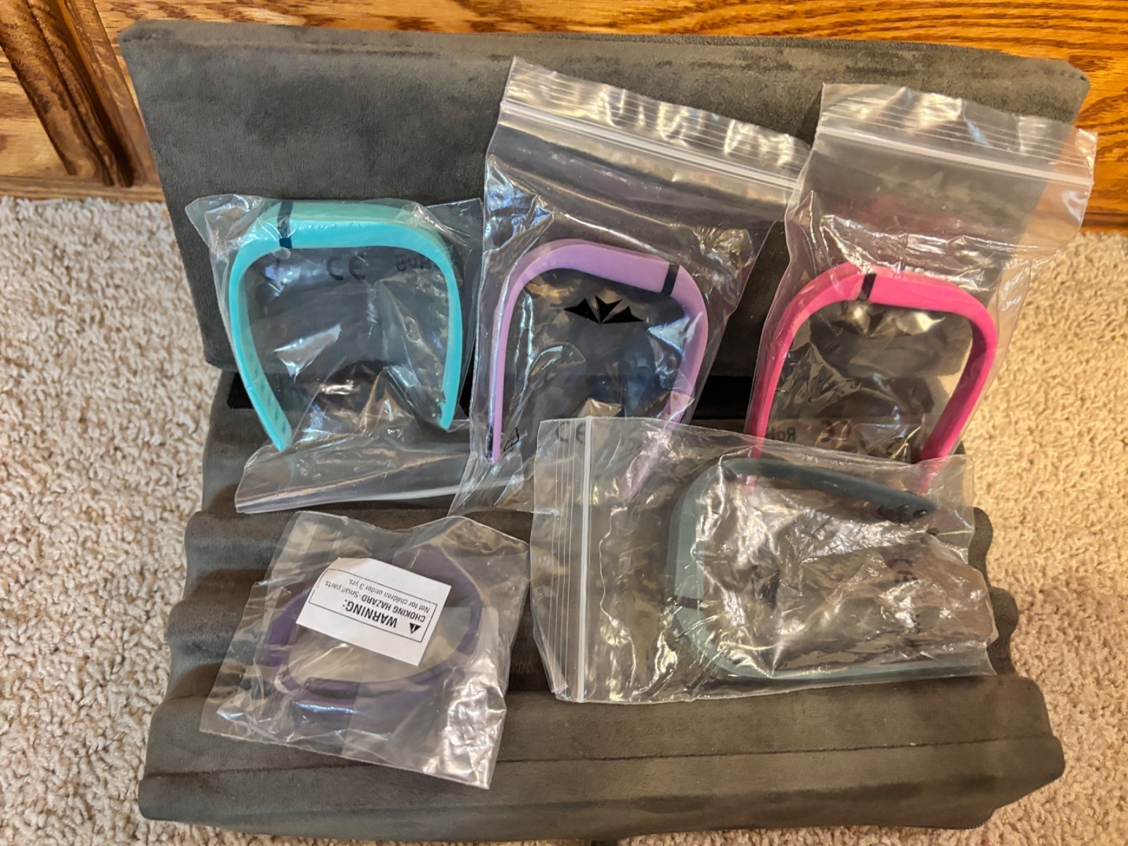 NIP Replacement Bands for Fitbit Flex set of 5 NEW