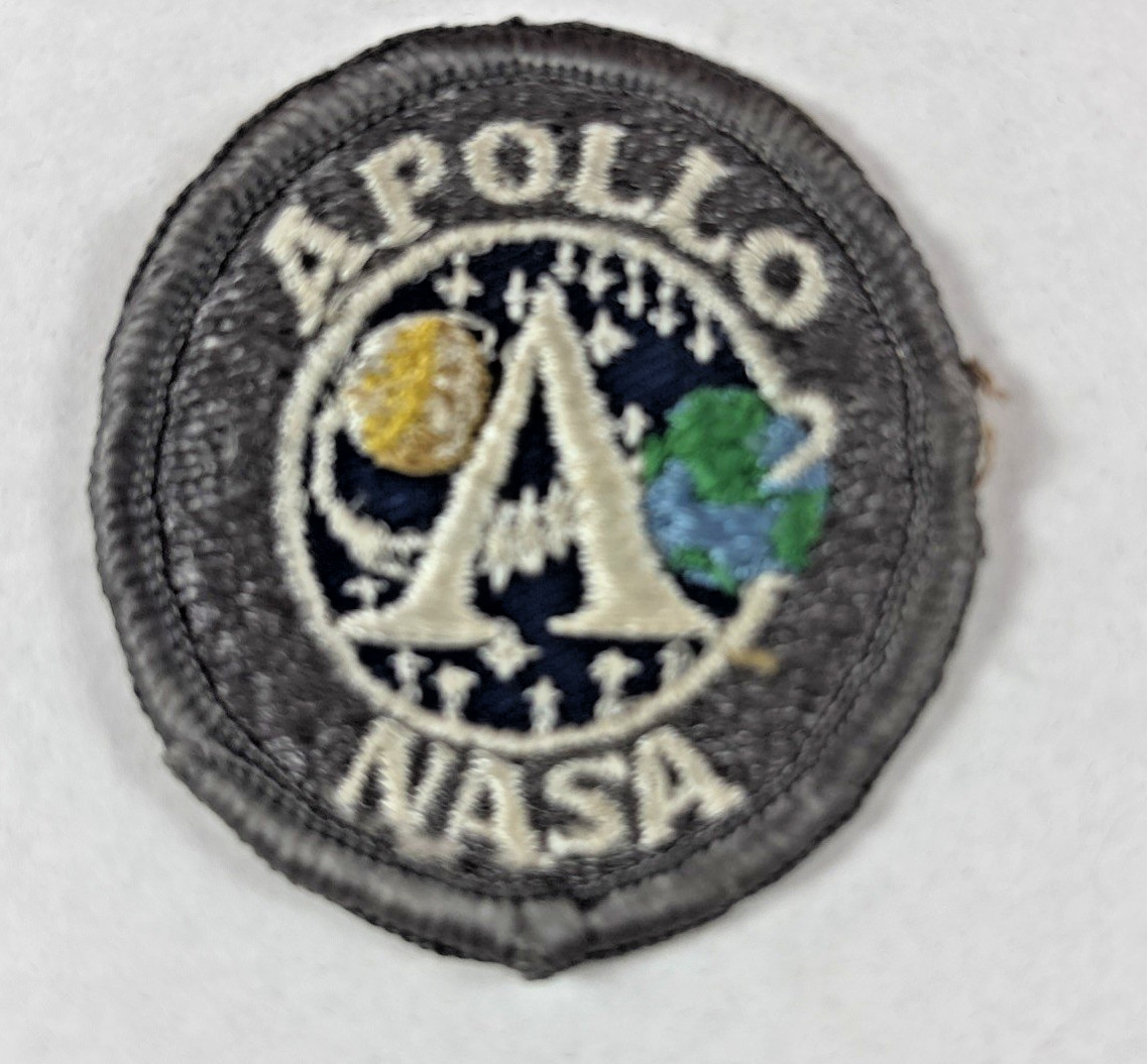 Vintage NASA Apollo Program Insignia Patch Official Emblem 2" Earth Moon A
