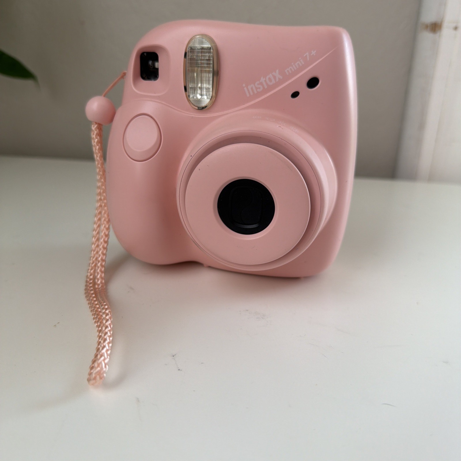 Fujifilm Instax Mini 7+ Plus Instant Film Camera Light Pink Tested & Working BU