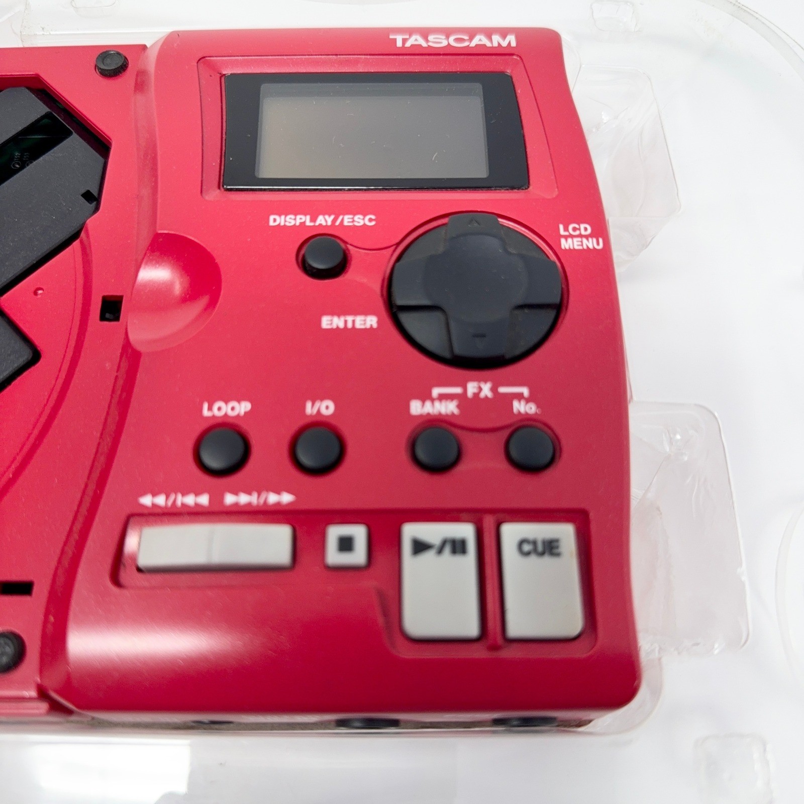 TASCAM CD-GT1 Red Portable CD Guitar Trainer Tested & Working Original Packaging