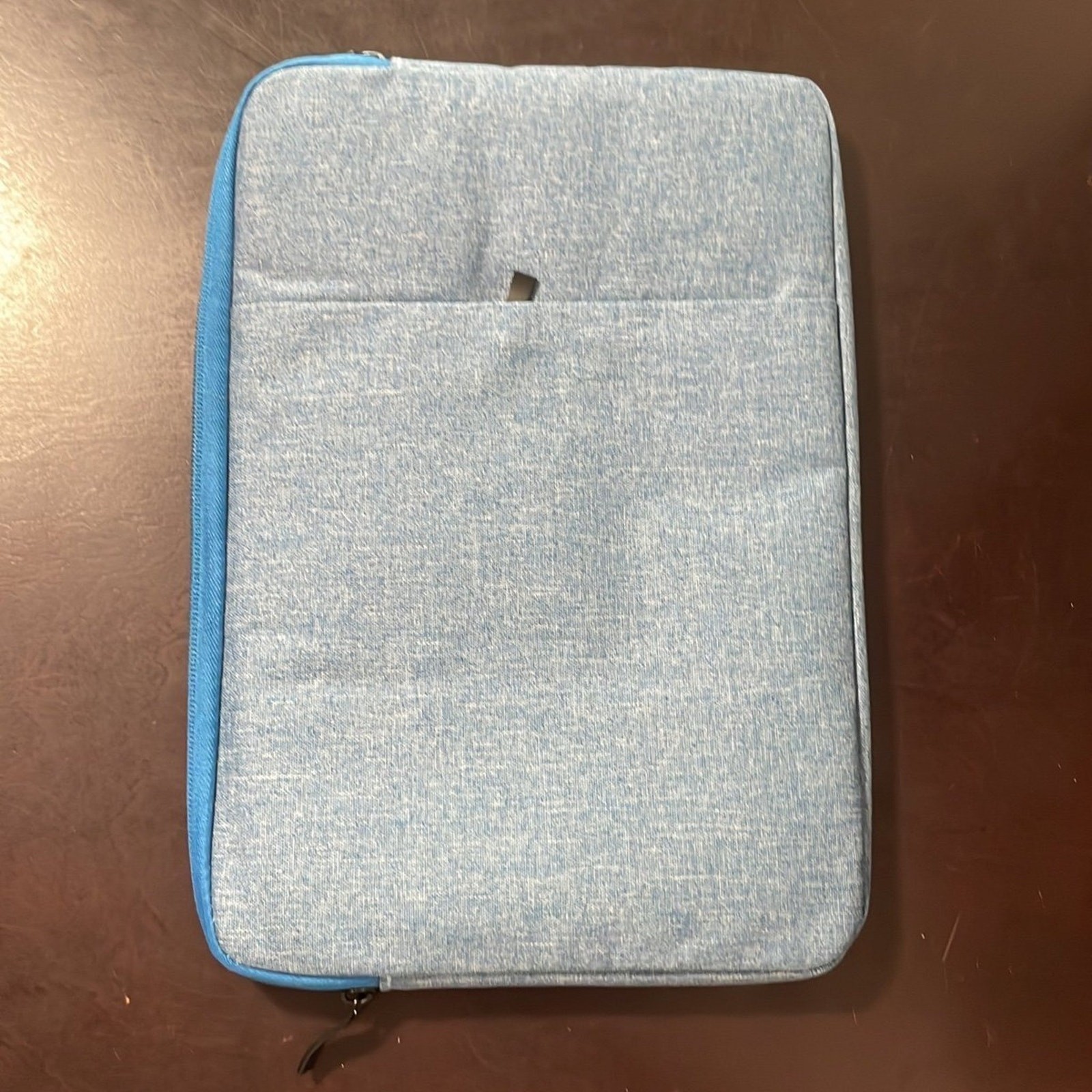 MacBook Air 11” shell and blue soft case