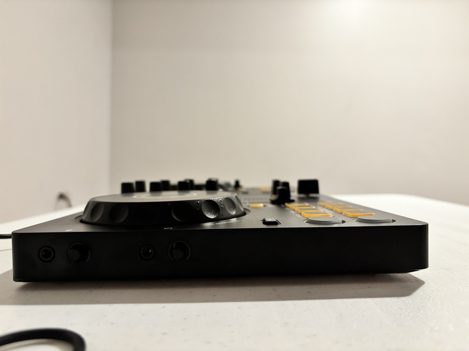 AlphaTheta DDJ-FLX2 2-Deck 2-Channel DJ Controller, USB-C, Portable, Black