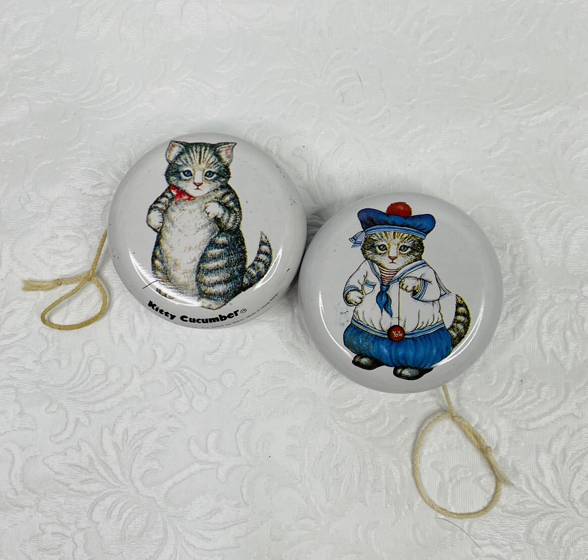 Lot 2 Vintage 1984 B Shackman Kitty Cucumber Metal Toy Yo-Yo 2-Sided Hong Kong