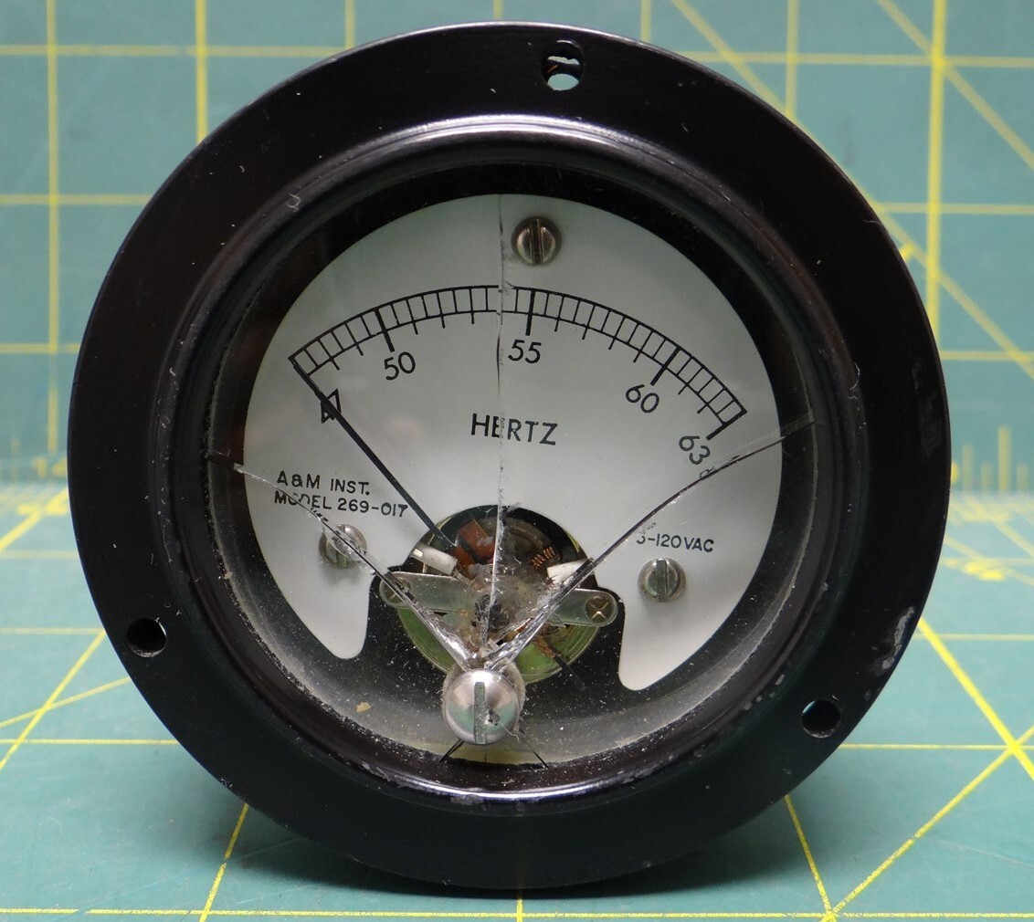 A&M Instruments Electrical Frequency Meter 47-63 Hertz  NSN: 6625-01-180-3285