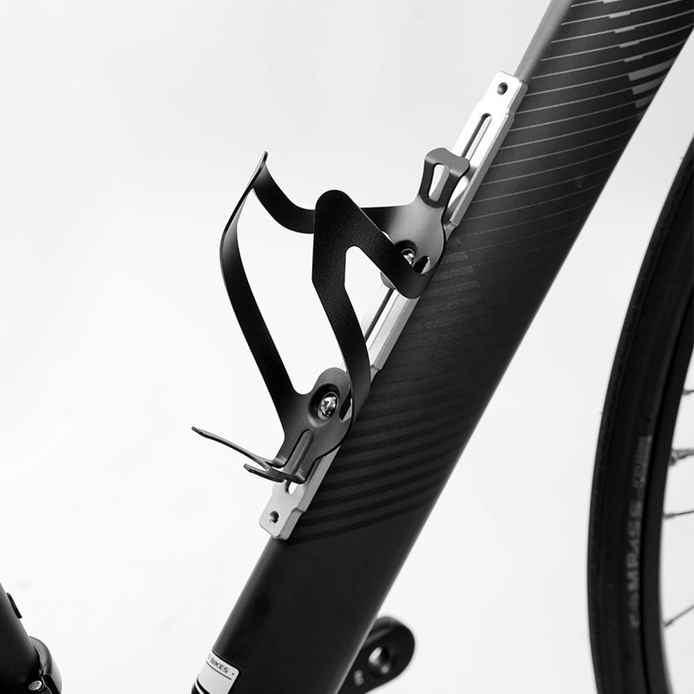 Adjustable Cycling Water Bottle Holder Aluminum Alloy Compatible with Bikes