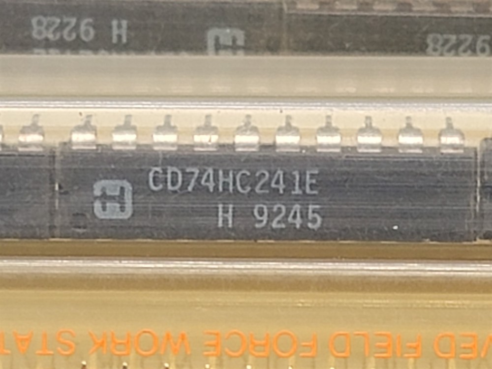 New (114pcs) CD74HC241E INTERSIL IC Logic