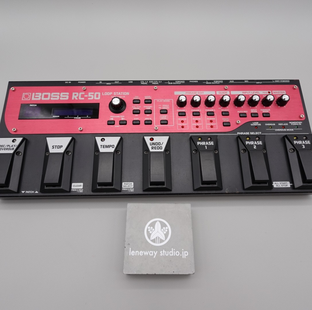 BOSS RC-50 Loop Station Looper Guitar Effects Pedal Good