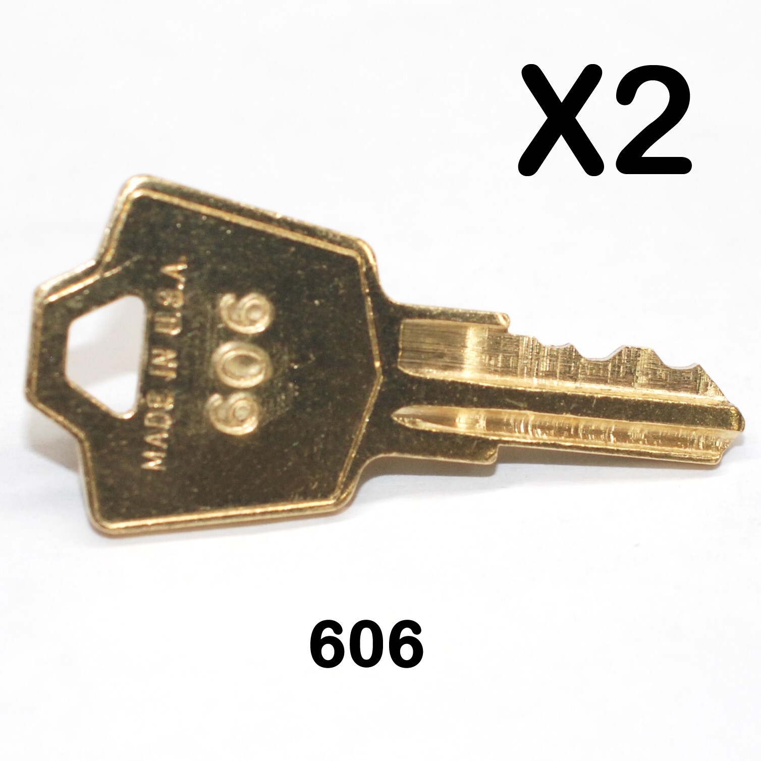 Two 606 Keys Rascal Drive Golden Tzora Pride Folding EV 606 Acorn/Brooks