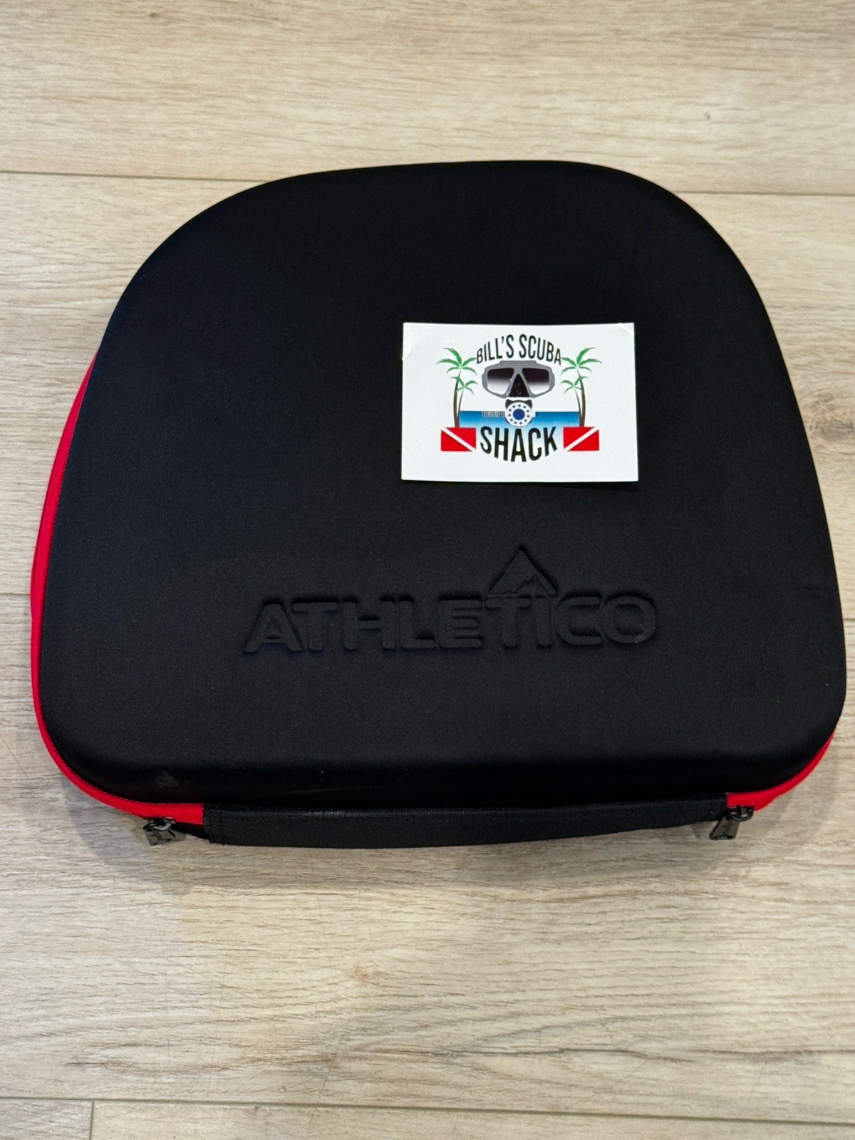 ATHLETICO SCUBA REGULATOR BAG  COOL NIB WAY NICE!