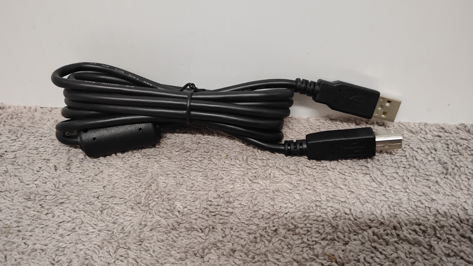 NEW Black USB-A to USB-B Cable Connector. (00)