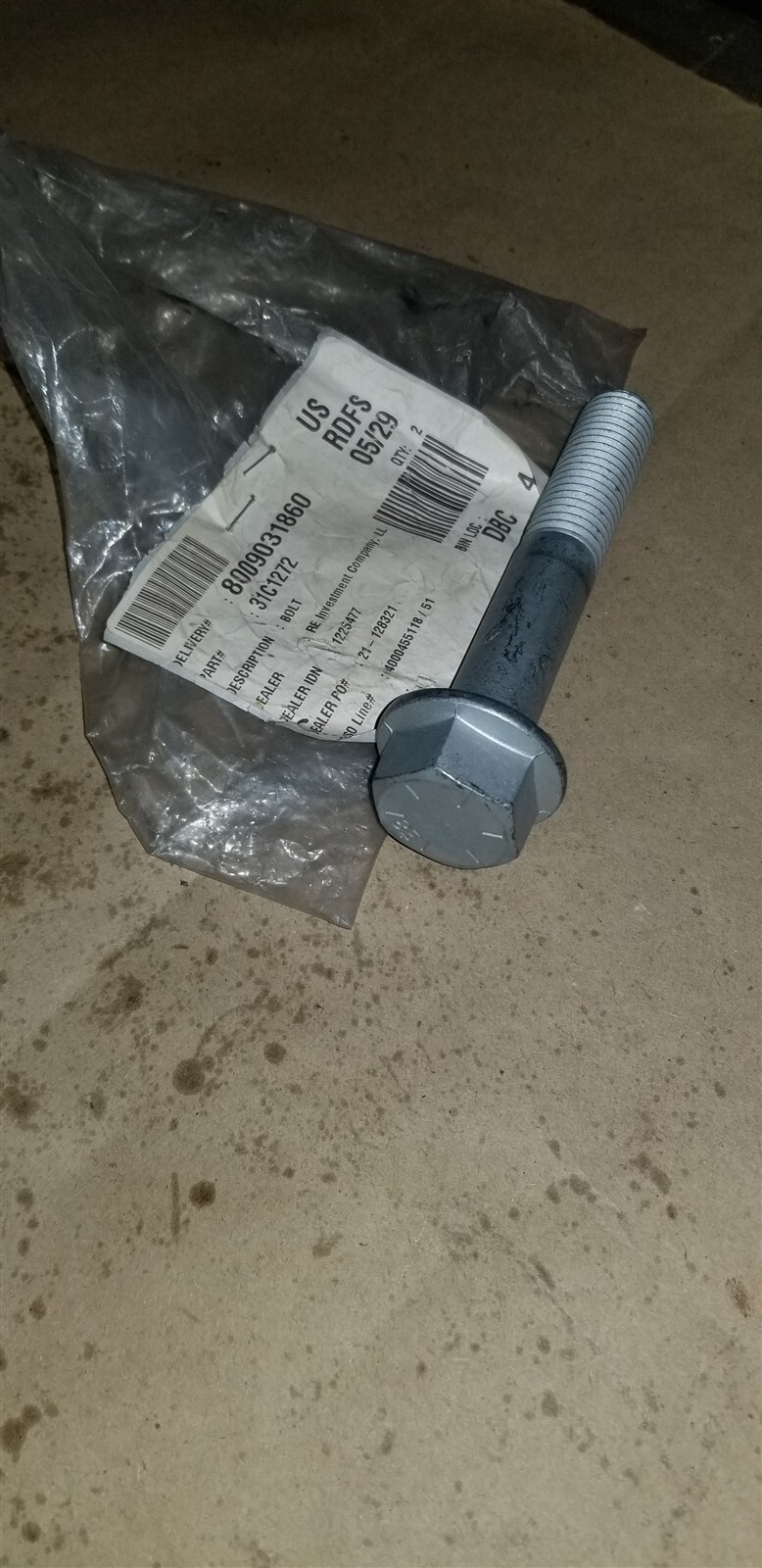 Bobcat bolt 31C1272