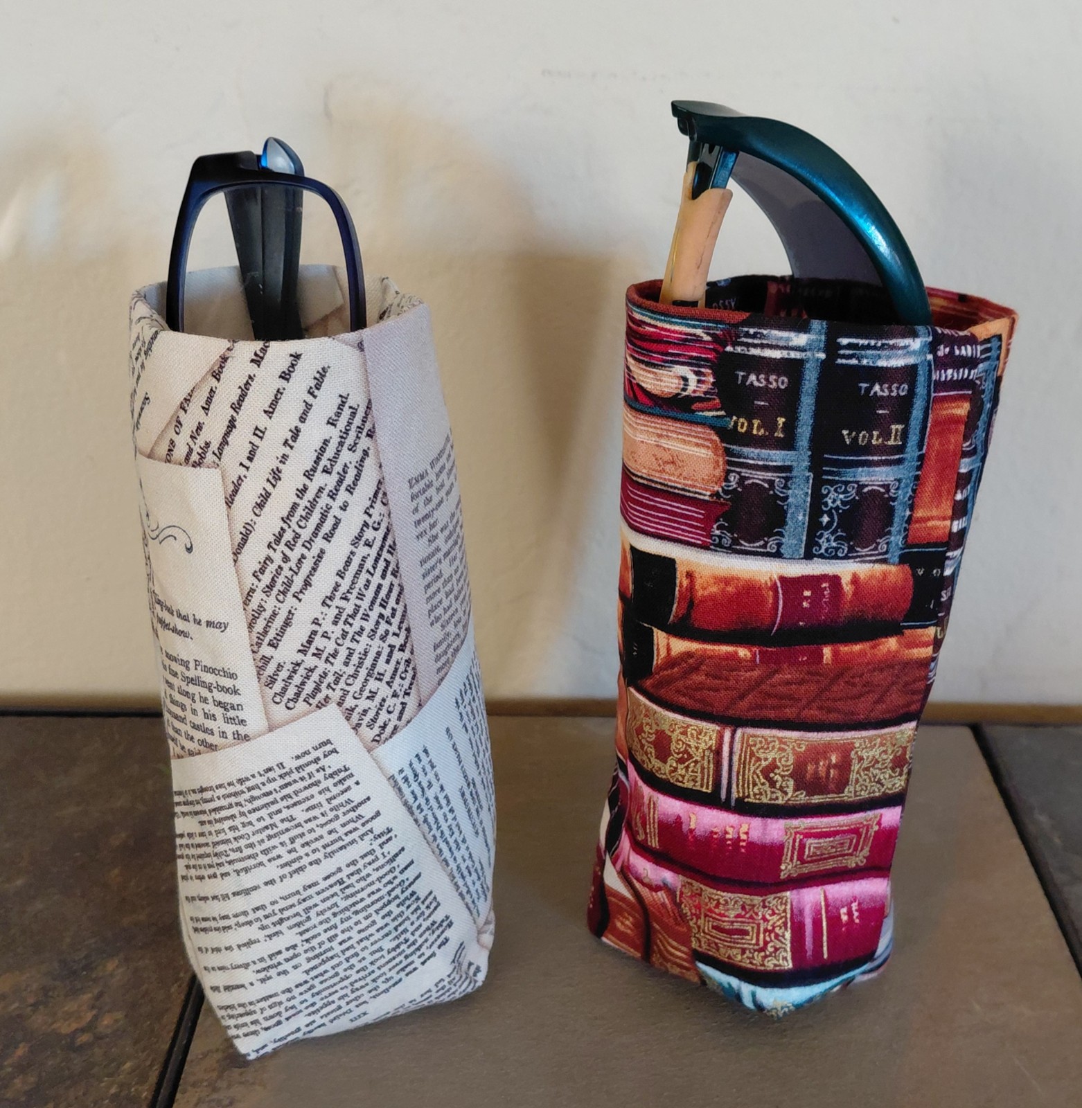 Books Weighted Upright Eyeglass Holders, Handmade Weighted Standing Glasses Case