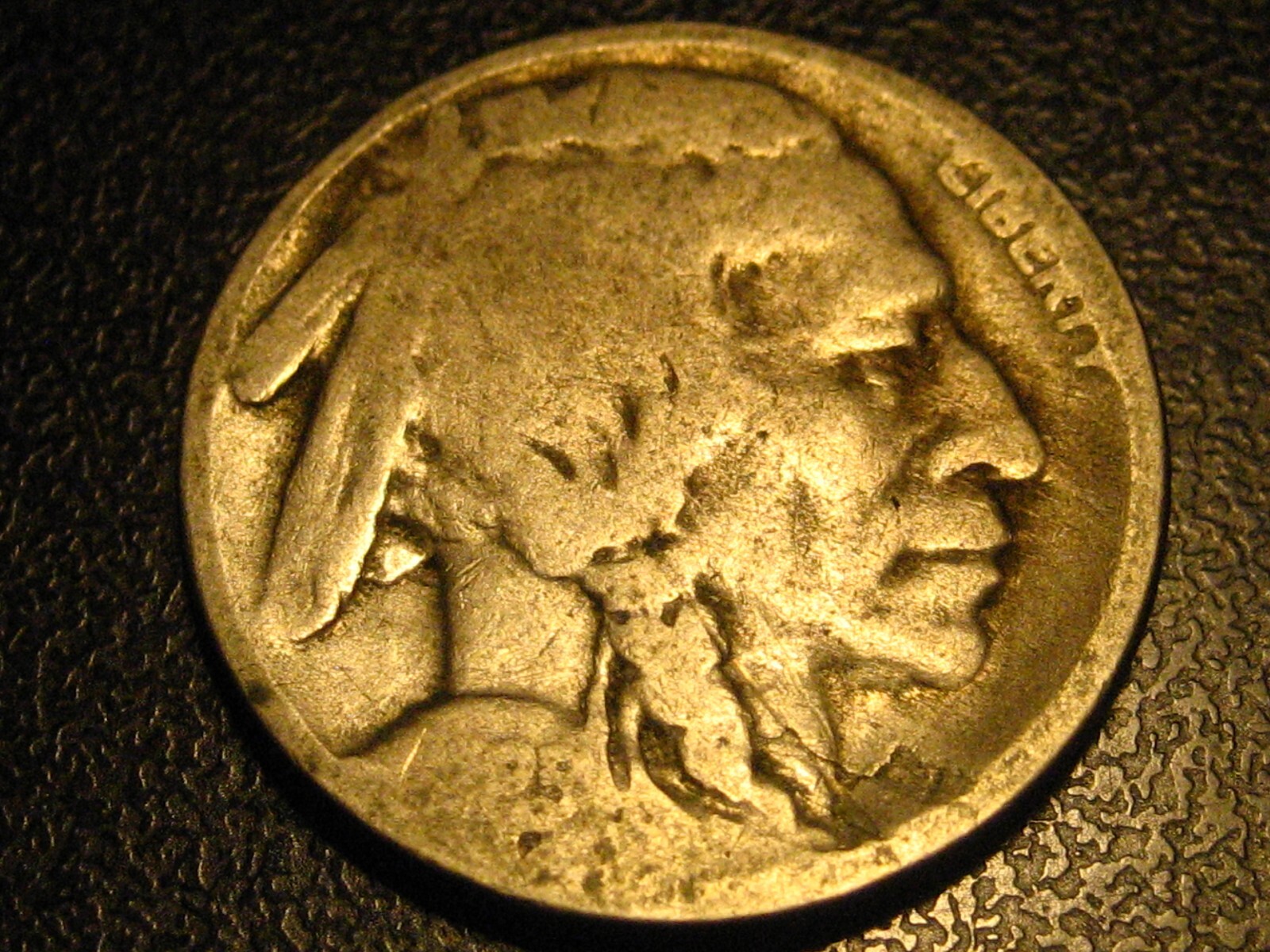 1925-S Buffalo Nickel ERROR LAMINATION UNDER INDIANS CHIN
