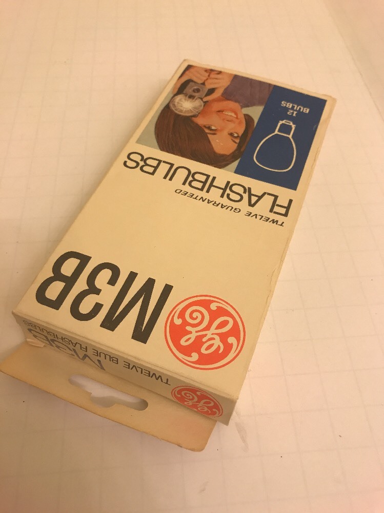 GE M3B Flashbulbs 12 Pack