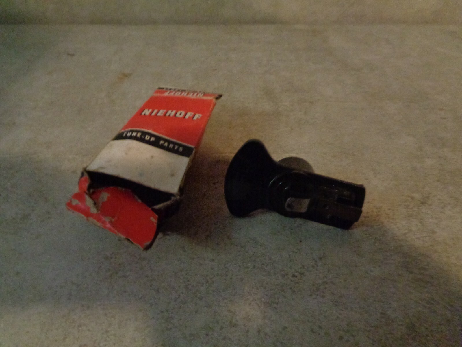 NIEHOFF AL-52 DISTRIBUTOR ROTOR MADE IN USA NOS **