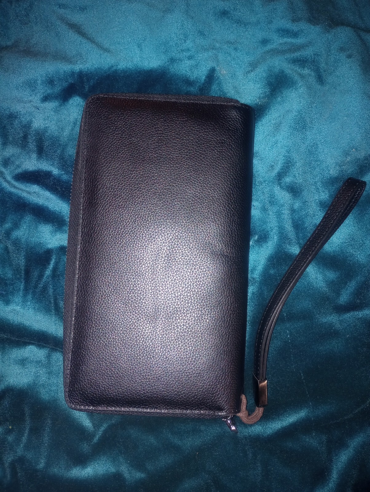 Bveyzi Brand Rfid Blocking Wristlet Wallet Leather Black Zip Around Nice New
