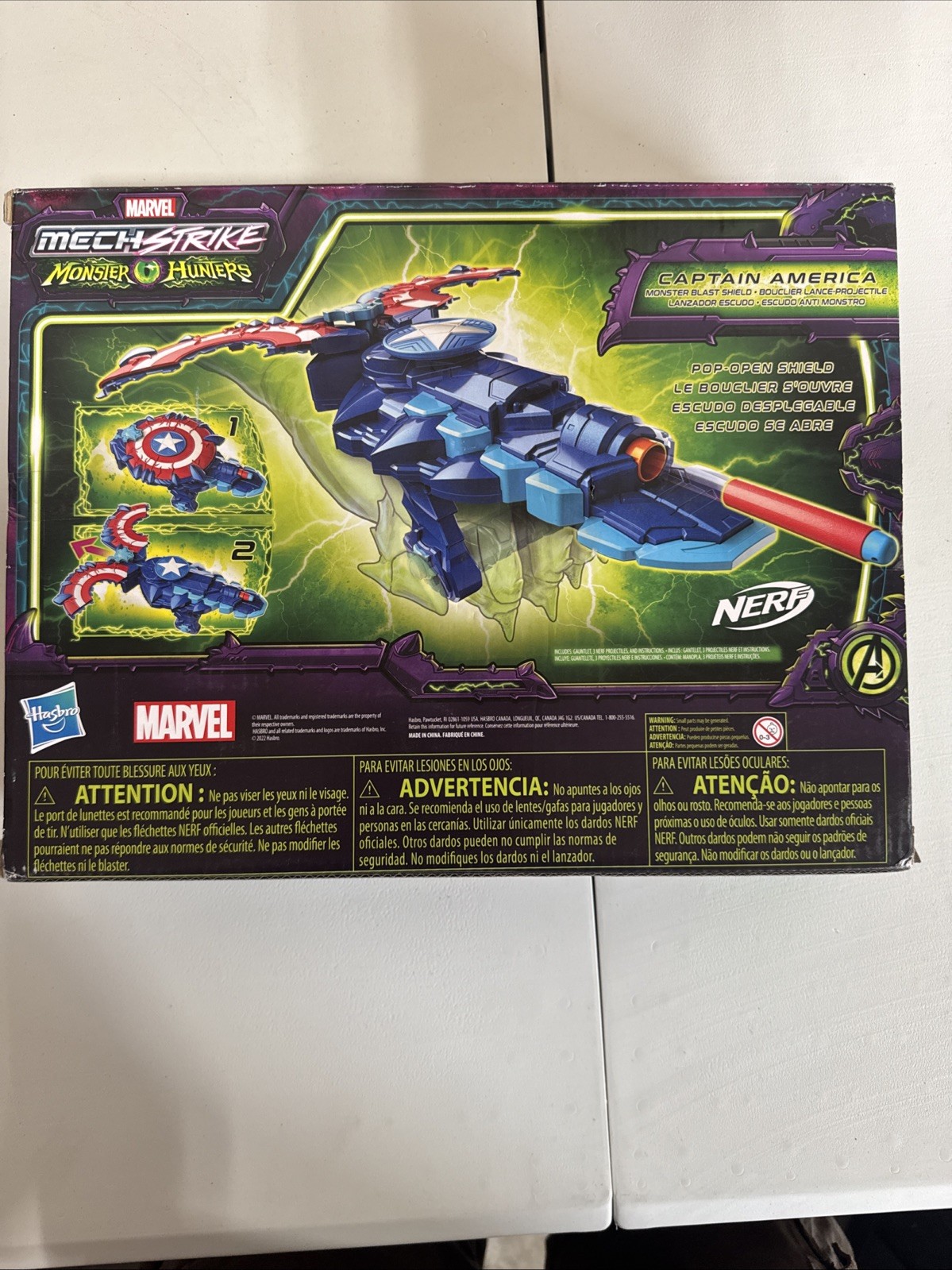 Capitan America NERF mech strike
