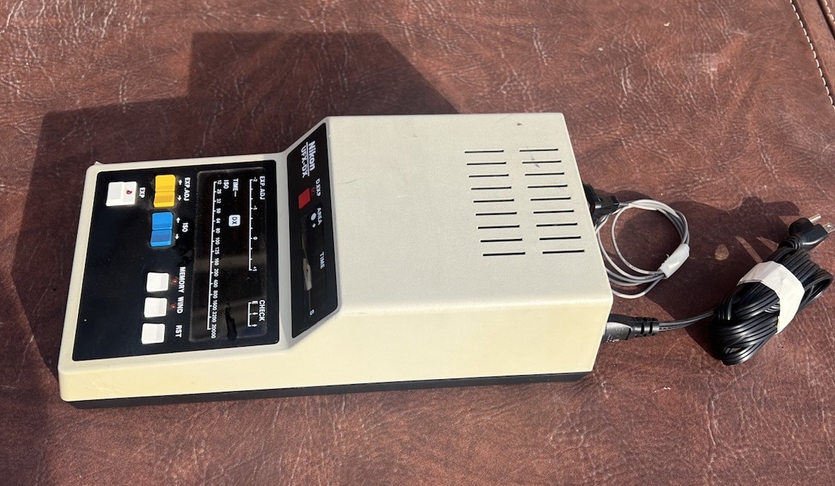 Used Nikon UFX-II Microscope Camera Controller for Microscope UFX-DX Camera