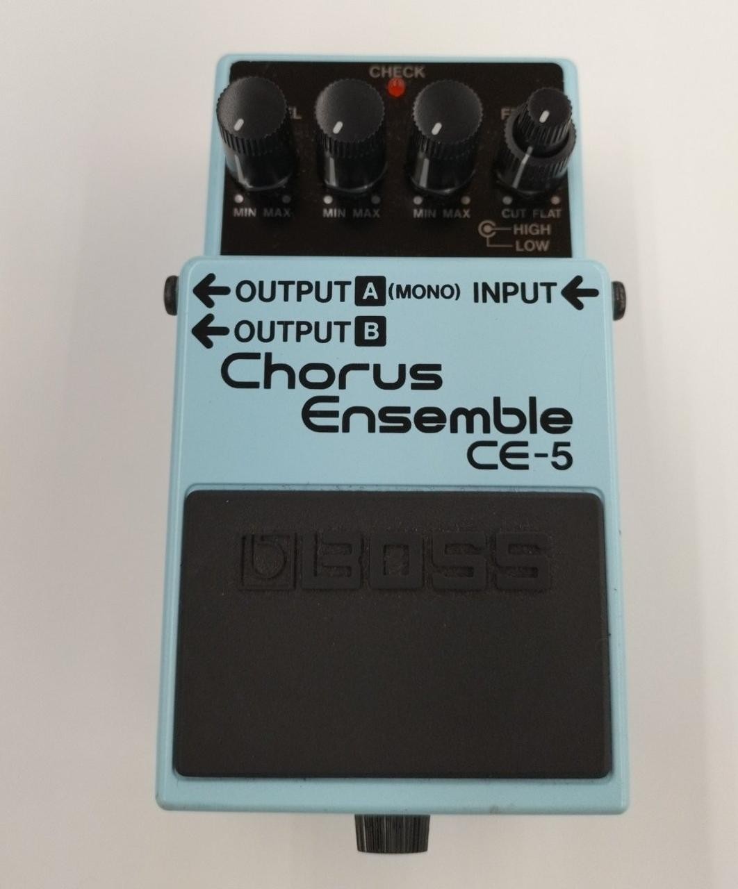 BOSS CE-5 Chorus Ensemble Guitar Effects Pedal Used