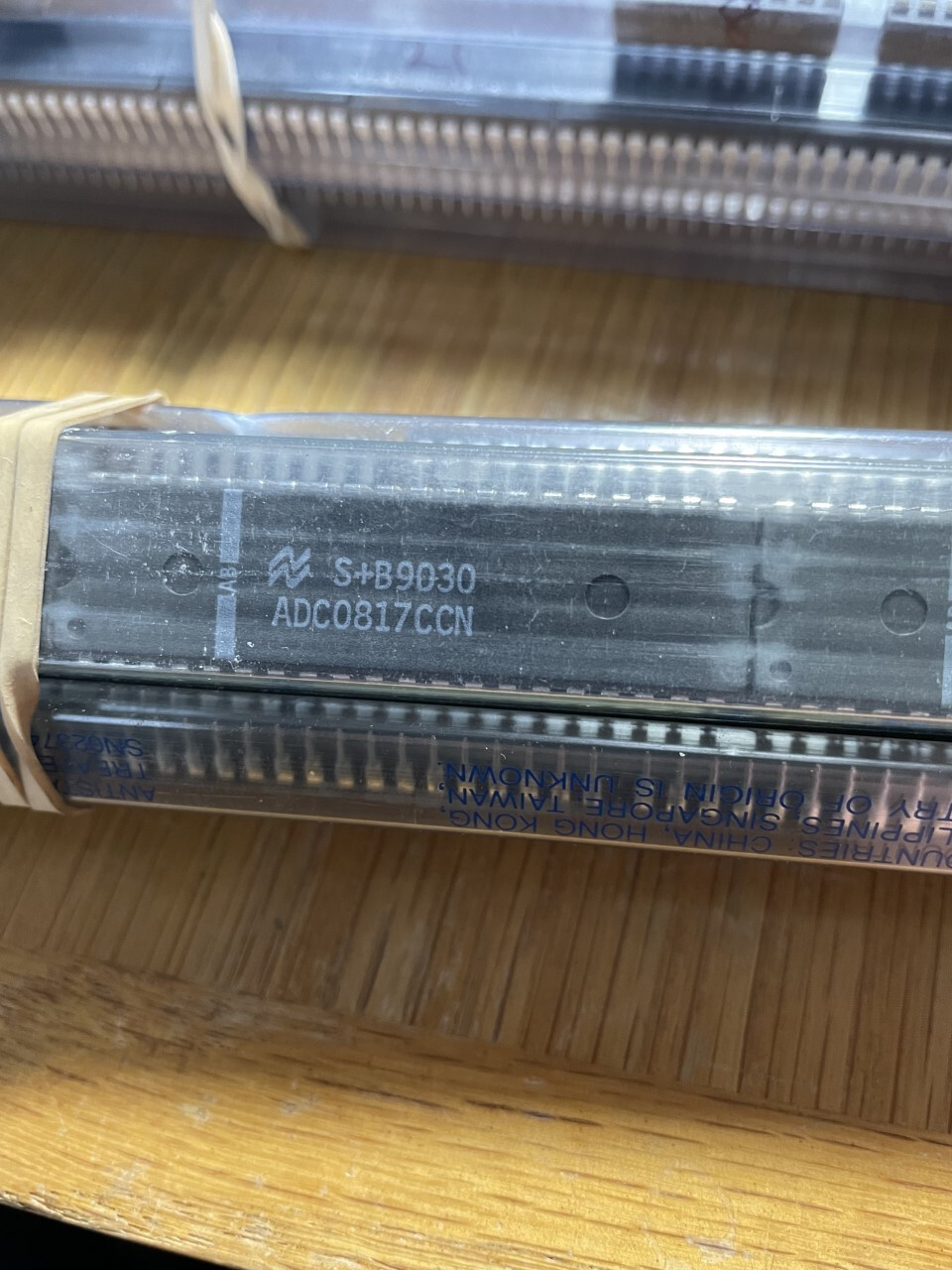 THREE (3) NATIONAL SEMI ADC0817CCN, 8 channels ADC in a 40 pins PDIP