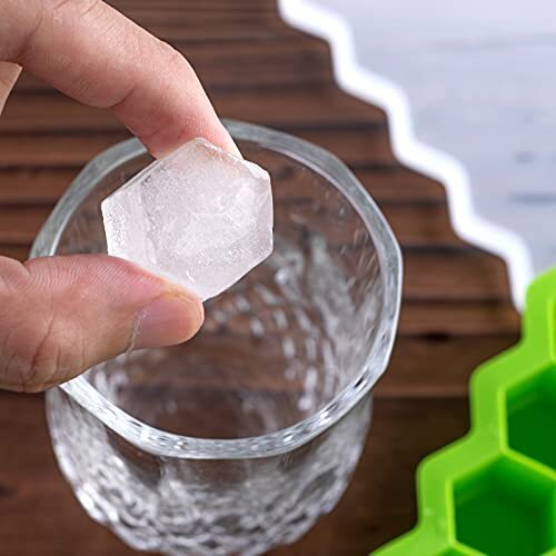 2 Pcs Silicone Ice Cube Trays with Lid Honeycomb Shaped Ice Mold for Cocktails