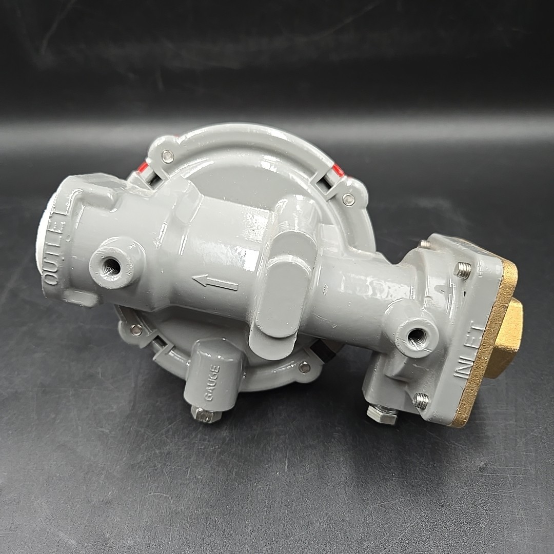 Cavagna Group Kosan Line 988HP-06 First Srage Regulator