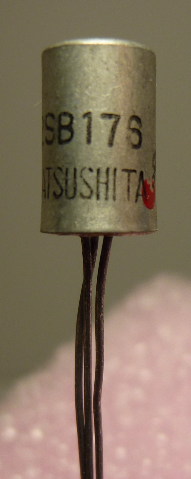 2SB176 / TRANSISTOR / 2 PIECES (QZTY)