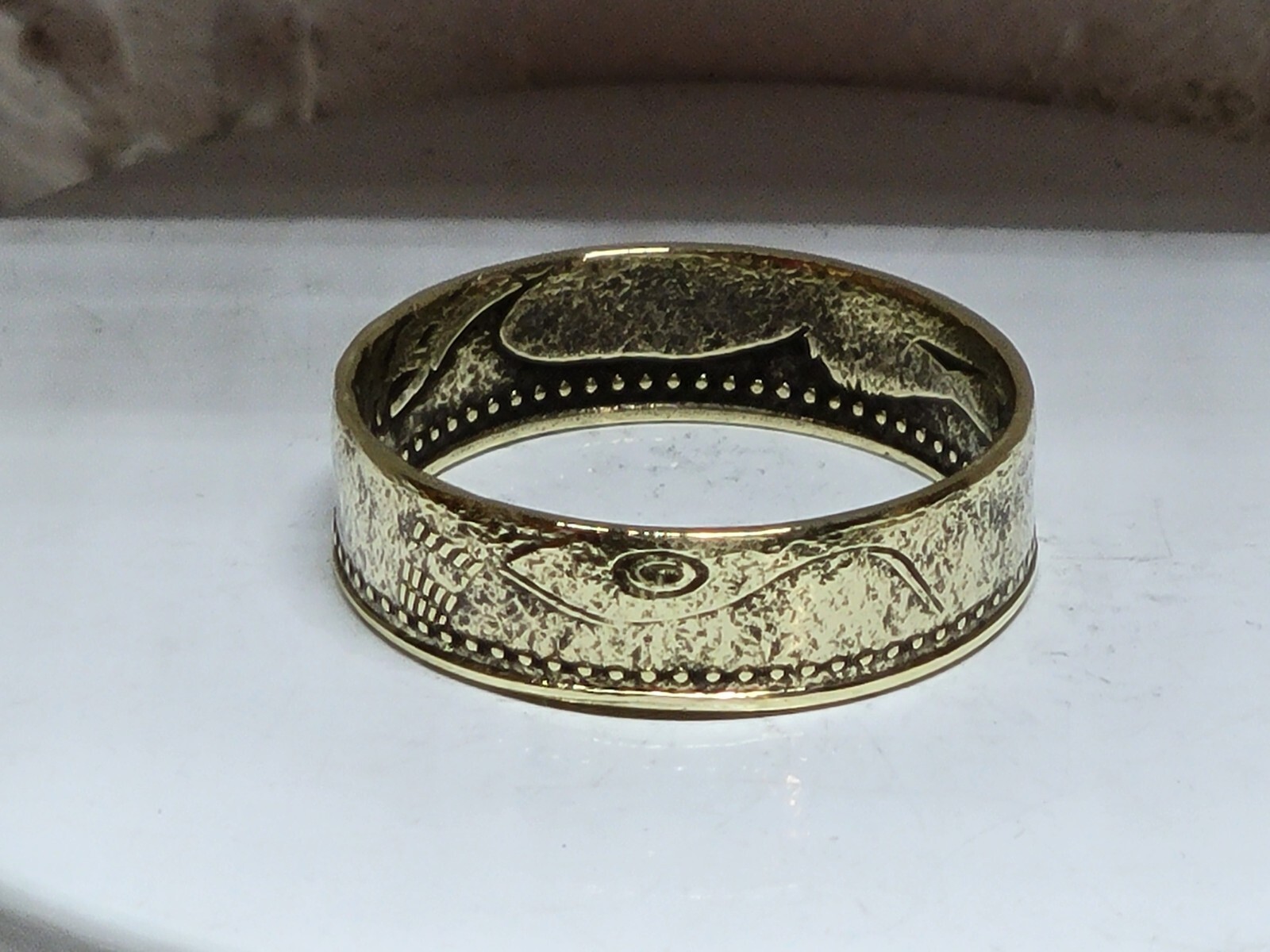 CHUCK e CHEESE - 2018 - Size 11 Token Coin Ring