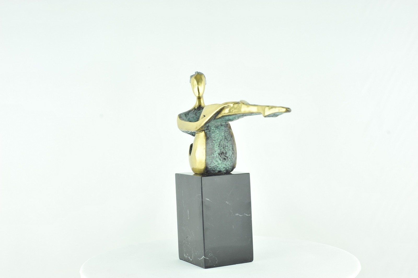 Modern Style Statue Sculpture Dancer Acrobat Art Deco Style Bronze Signed