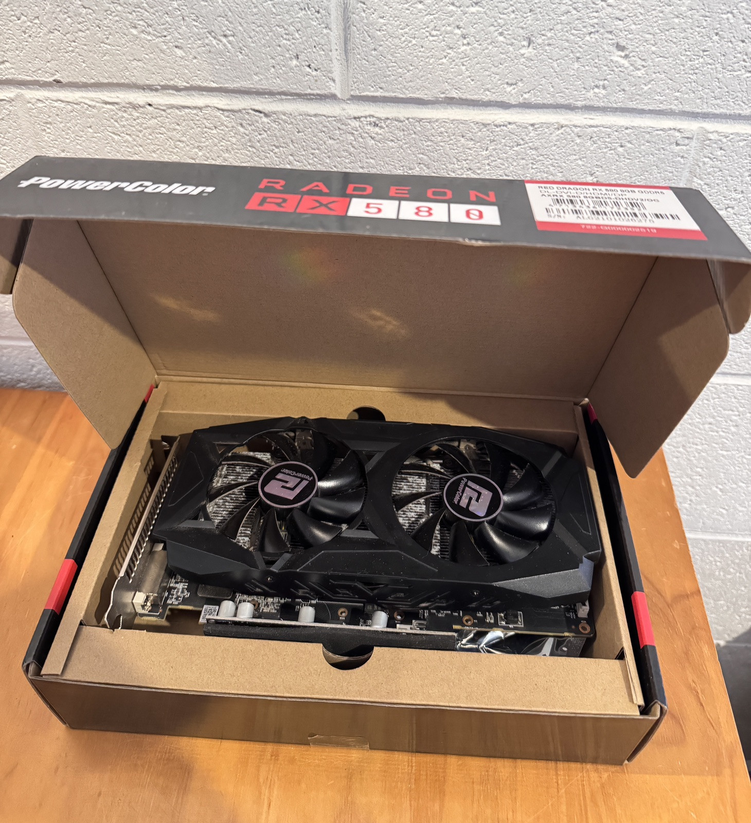 Radeon RX 580 8GB GPU - Powerful, Quiet, Fast Shipping