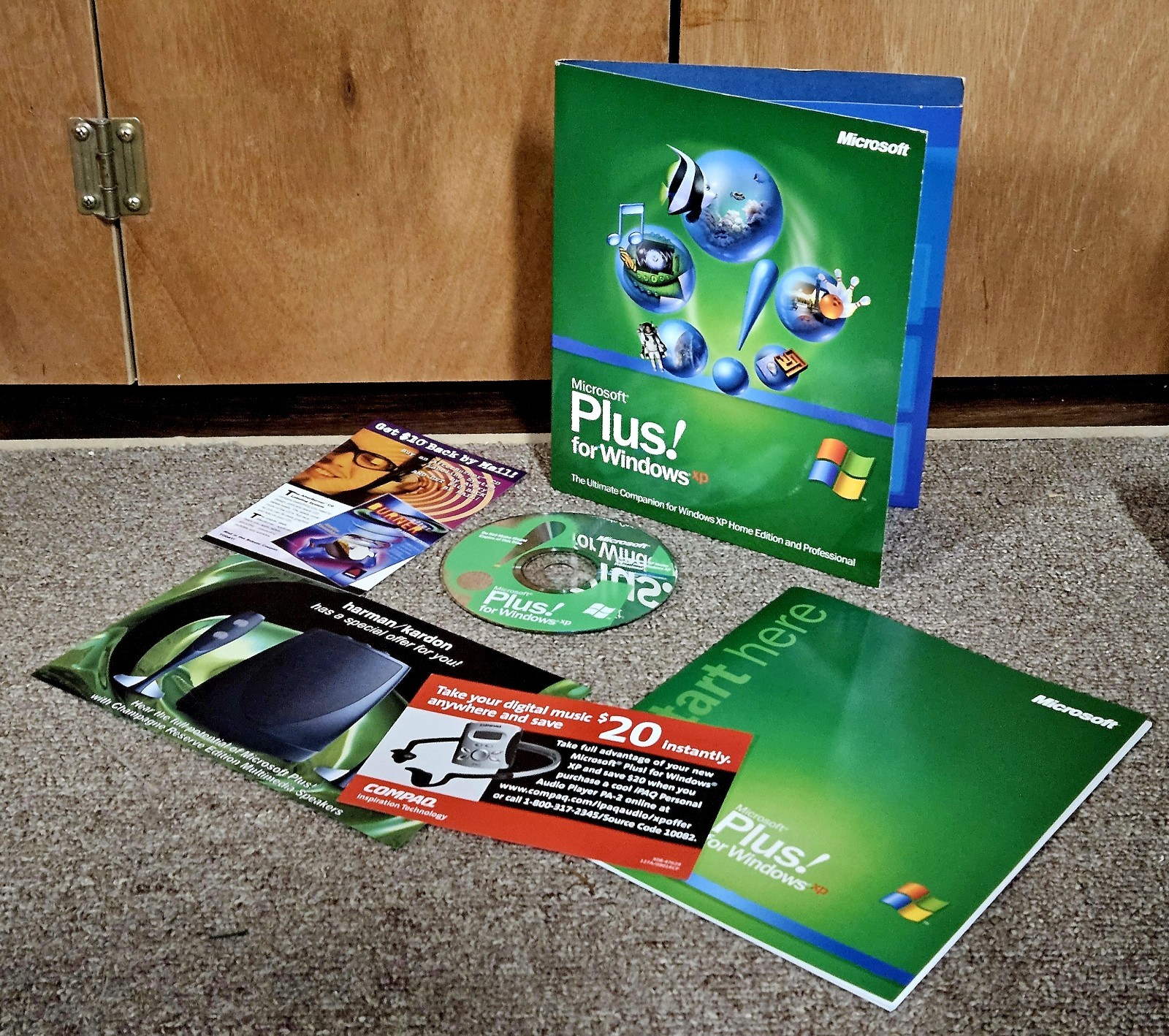 Microsoft Plus! CD For Windows XP w/ Booklet & Original RARE Flyers