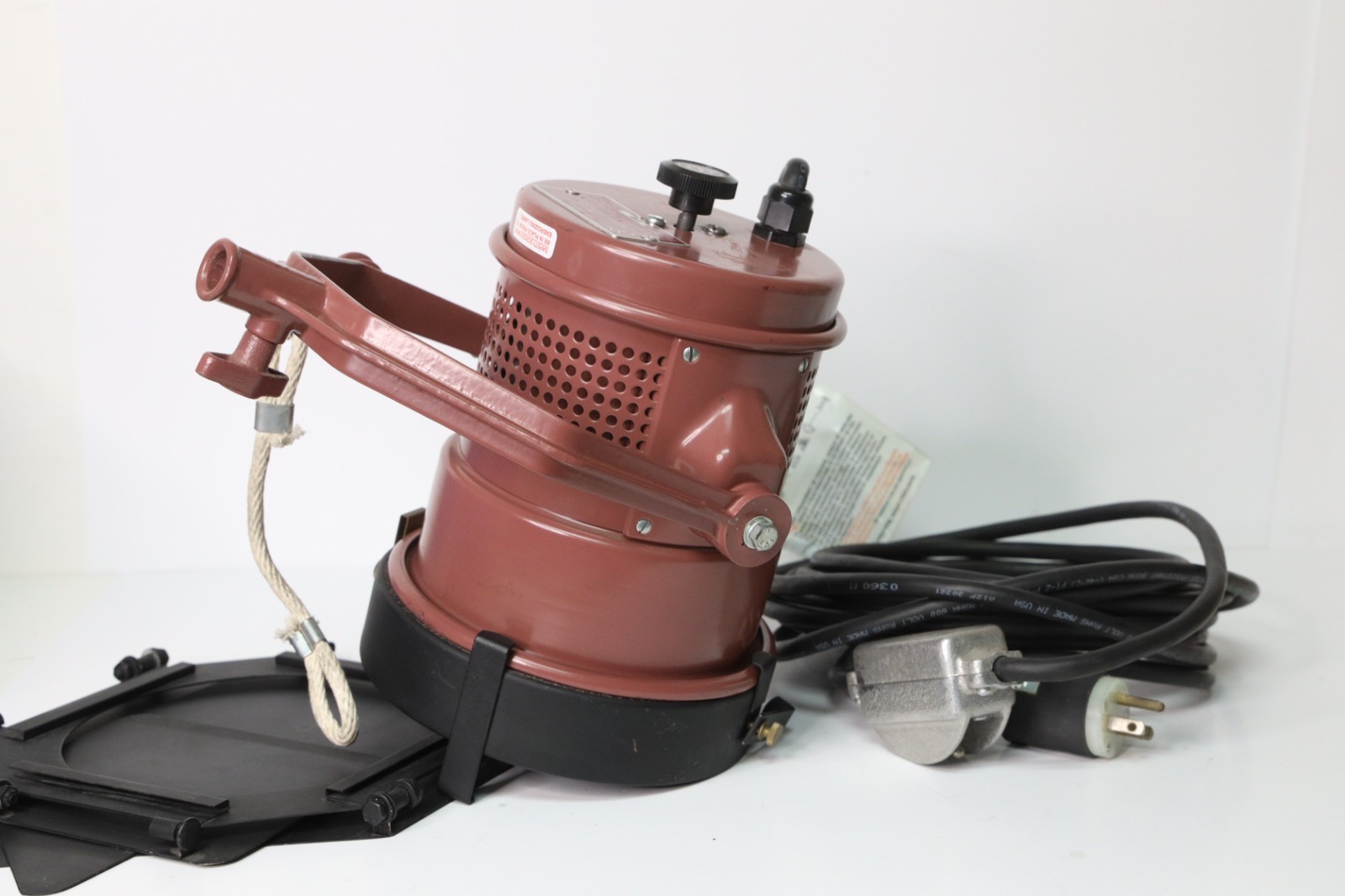 Mole-Richardson Molequartz Mickey-Mole Tungsten Studio Lights, Type 4081