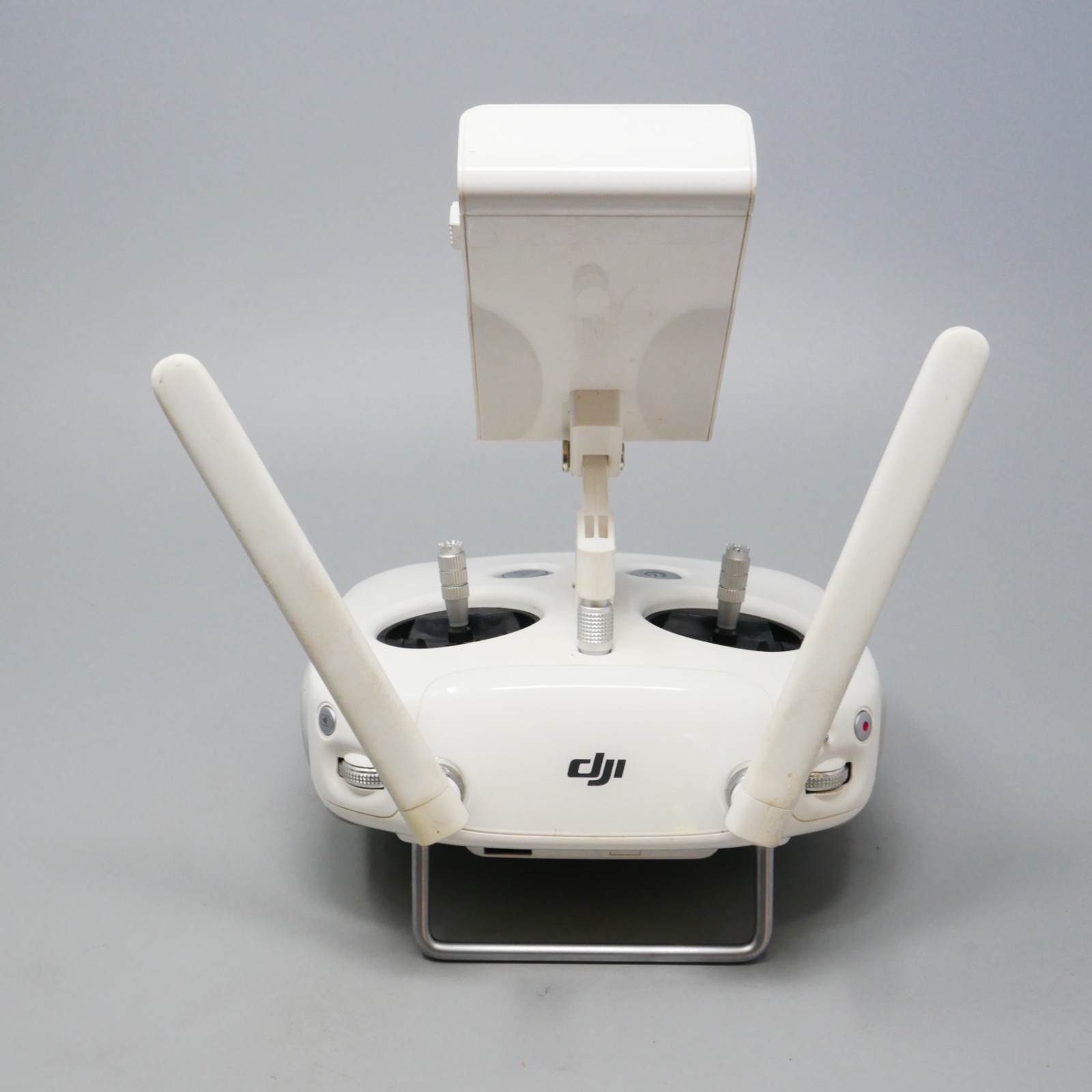 DJI Phantom 3 Professional or Advanced Remote Controller - Battery Issue