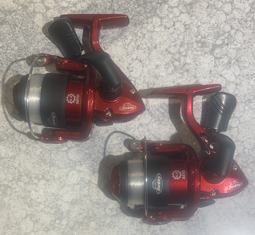 2 Pieces Berkley Cherrywood HD Ultralight Reels Ice Fishing Crappie Bream Trout