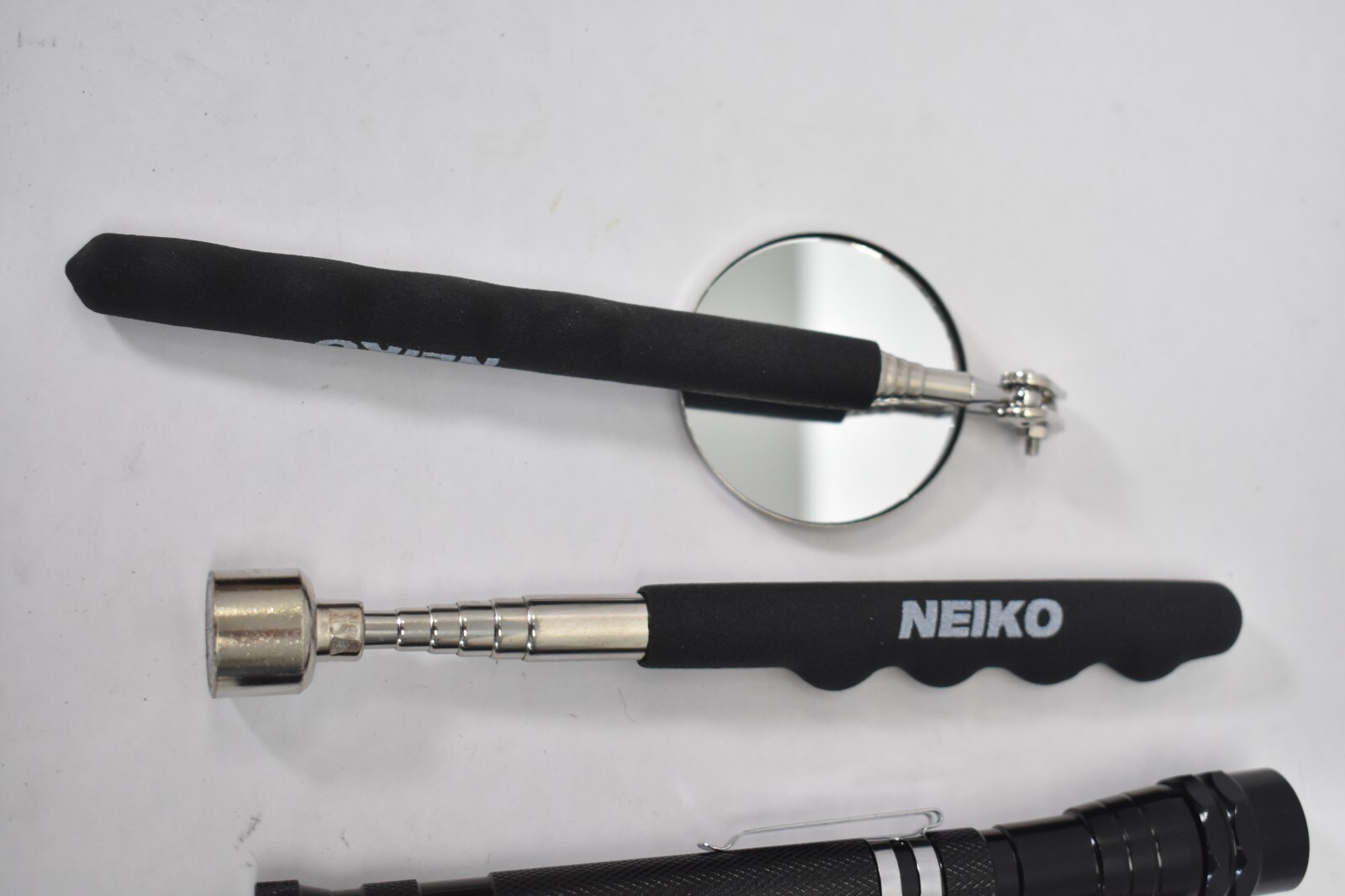 Neiko 6 Piece Magnetic Tool & Telescoping Mirror Set Adjustable 20736A