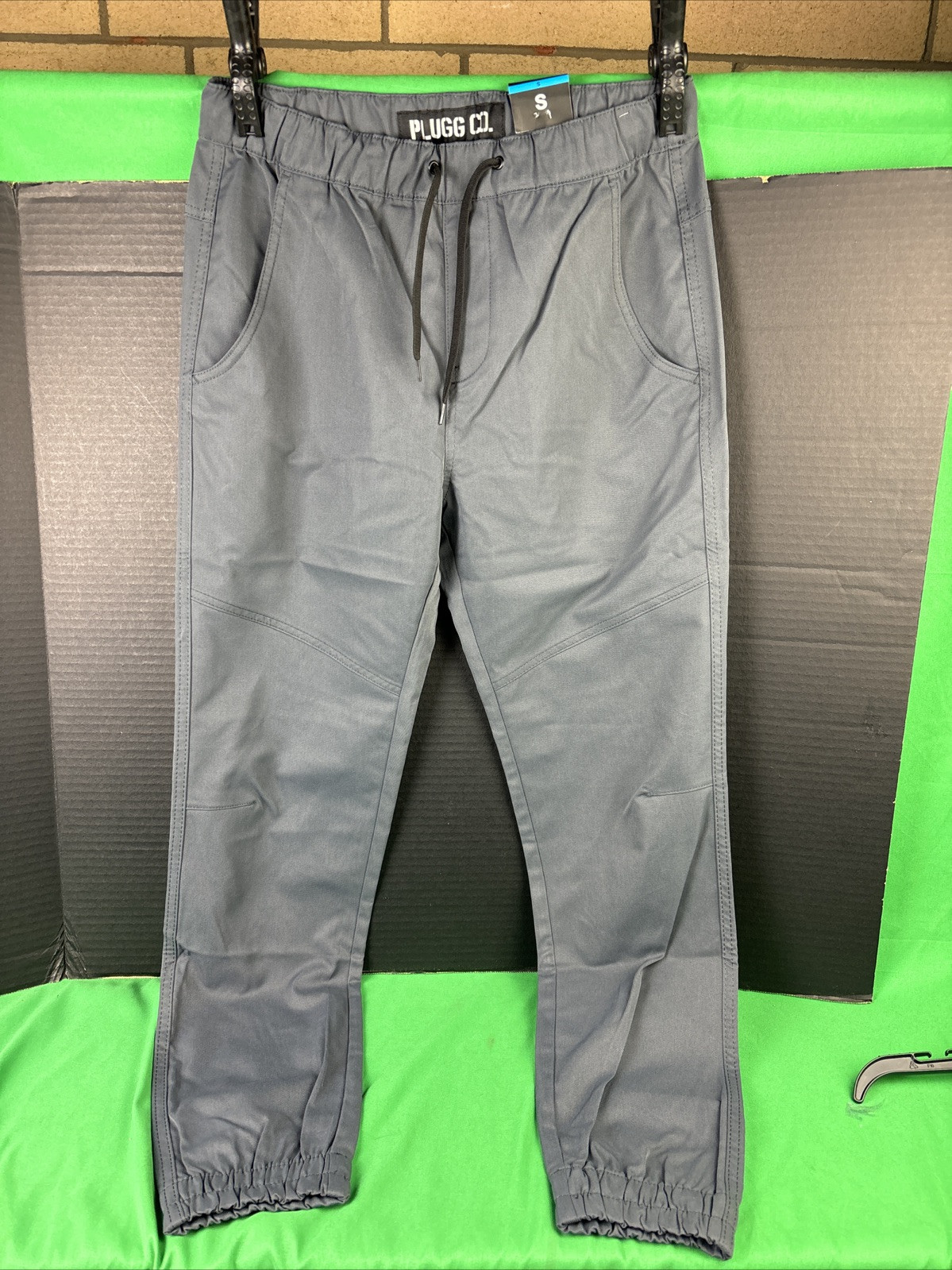 Plugg Clothing Men's Ripstop Jogger Size Small Dusty Grey