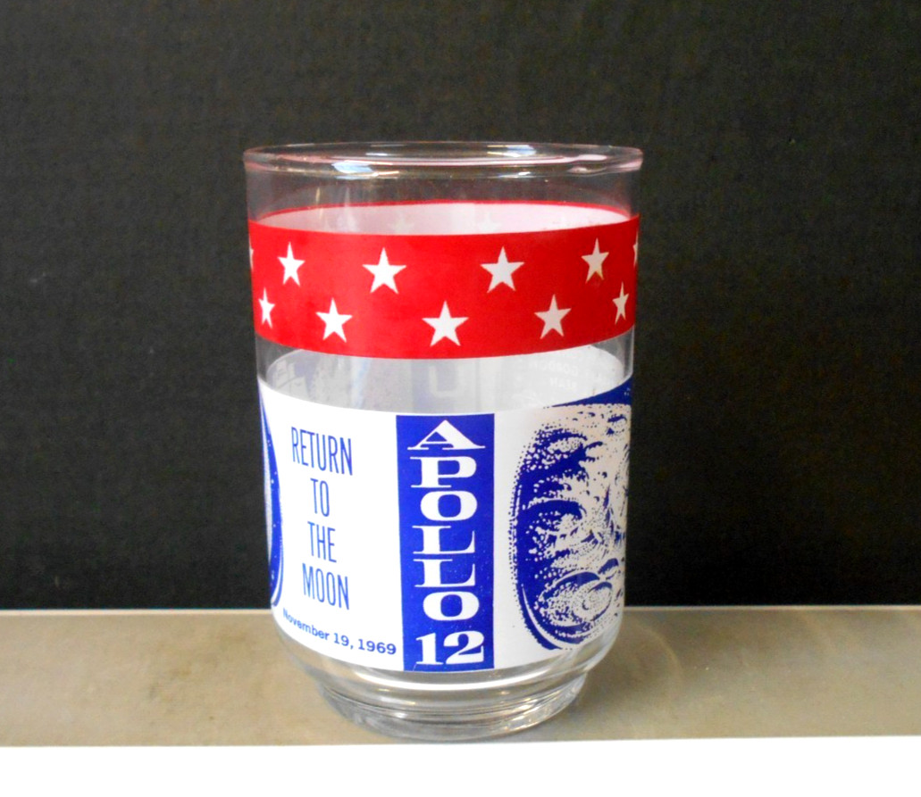 Apollo 12 Libbey Glass "Return To The Moon" November 19, 1969 ~4" Tall