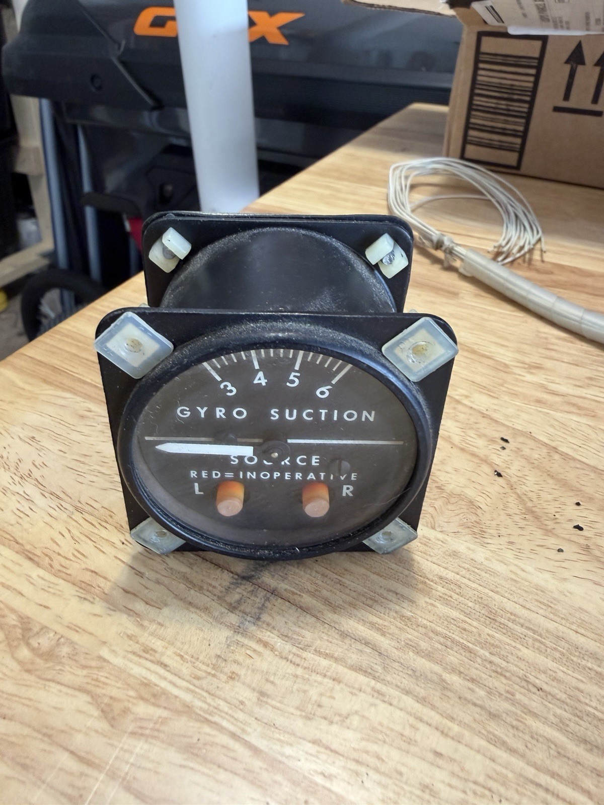 Airborne Dual Gyro Suction Gauge 1G5-4