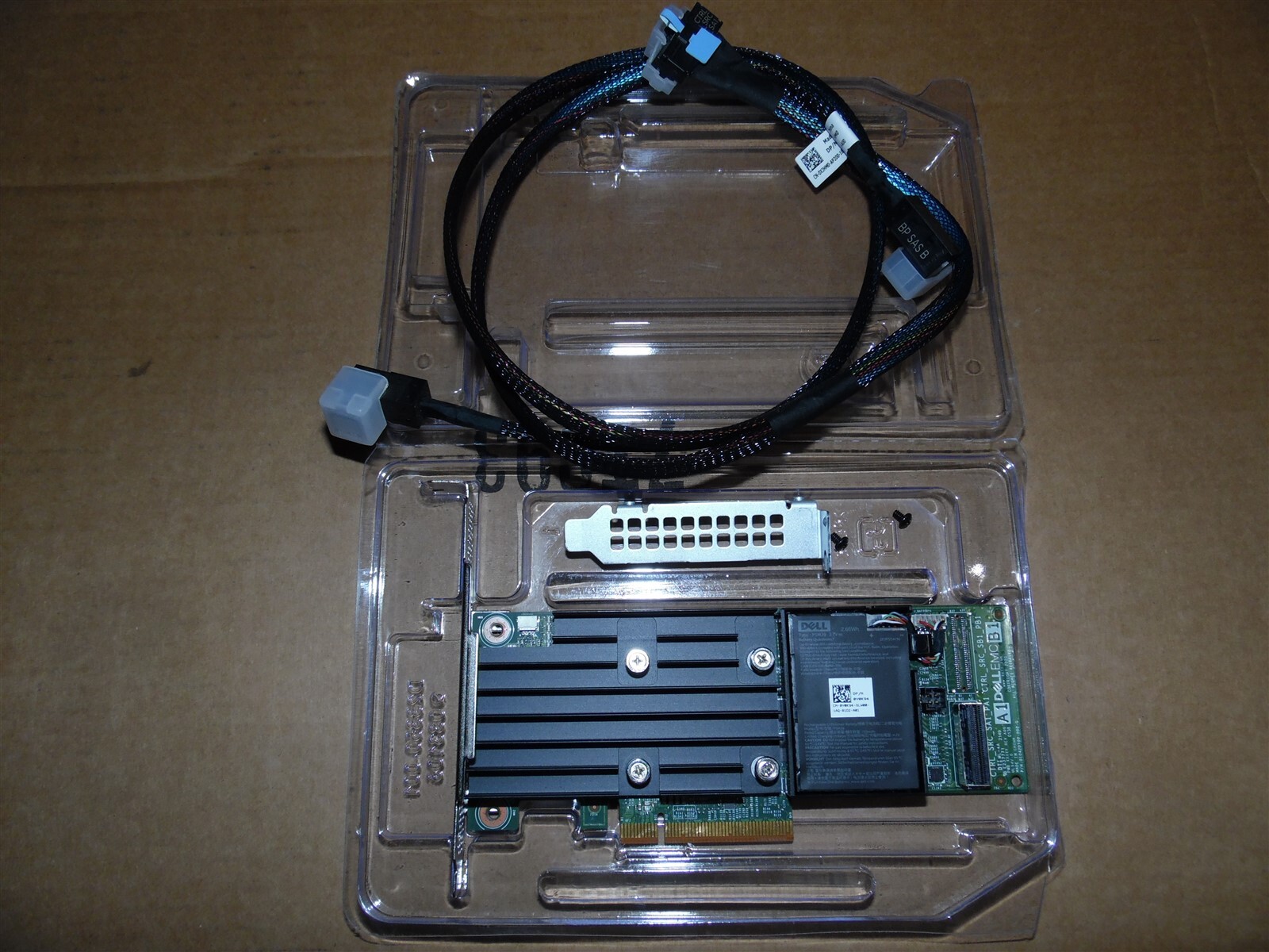 DELL H750 RAID ADAPTER POWEREDGE R740 8 BAY LFF SERVER HYM6Y XJHM0 PERC11