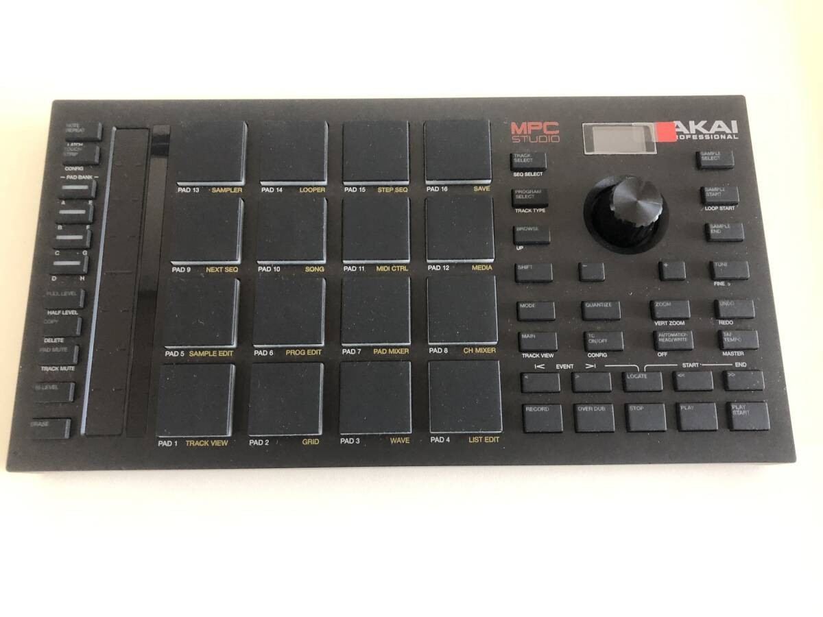 Akai MPC Studio Music Production Controller