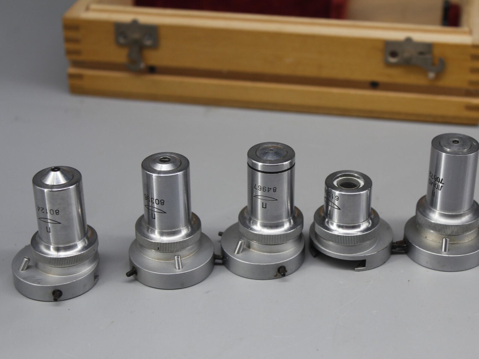 LOMO Microscope Objectives Set Polarising RMS / 160 mm tube