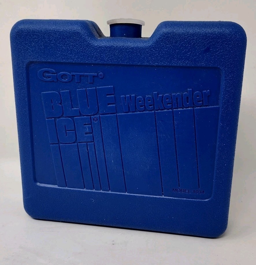 Vintage Rubbermaid Blue Ice Pack Refreeze Weekender #1034 For Cooler