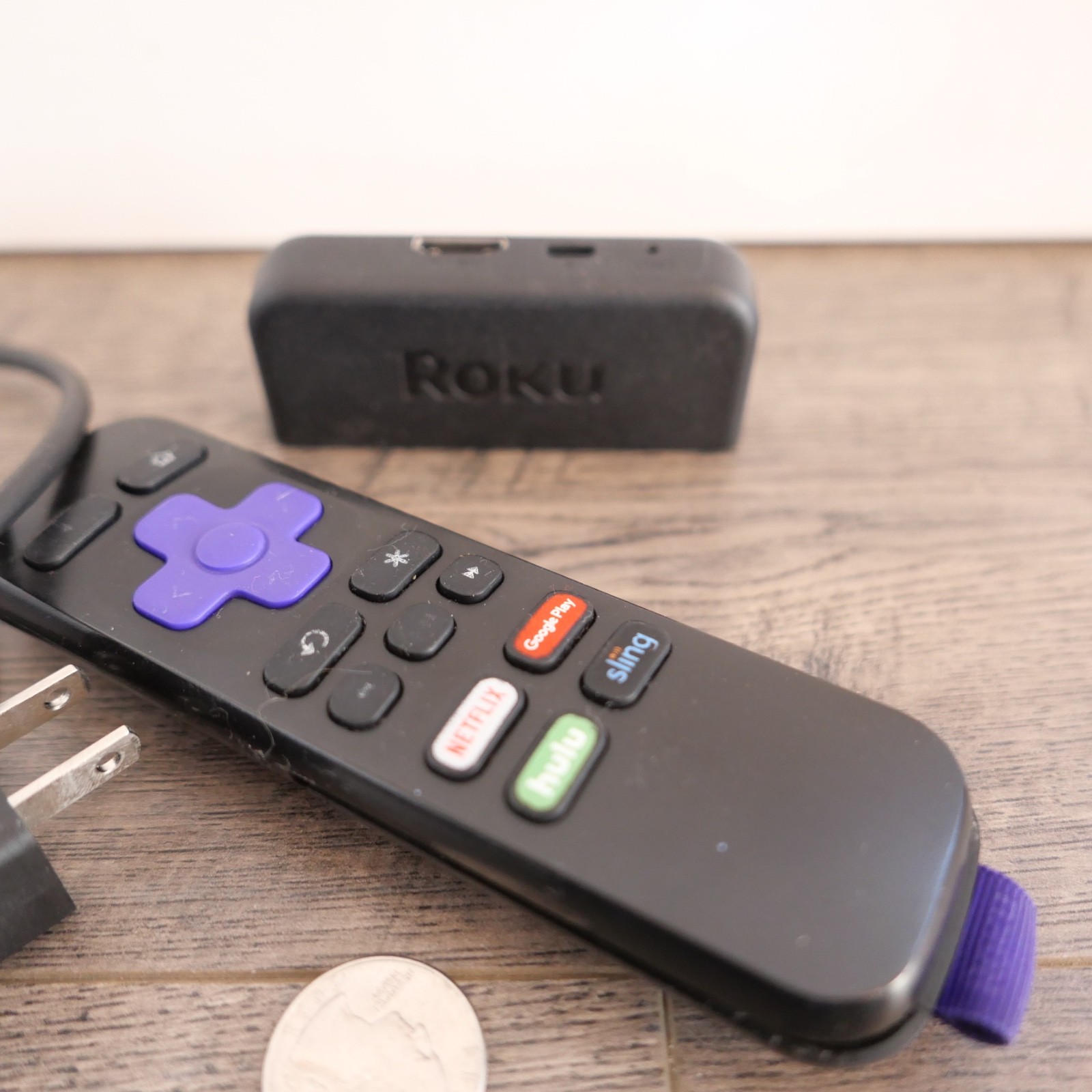 Roku Express 3700X Streaming Media Player With Remote