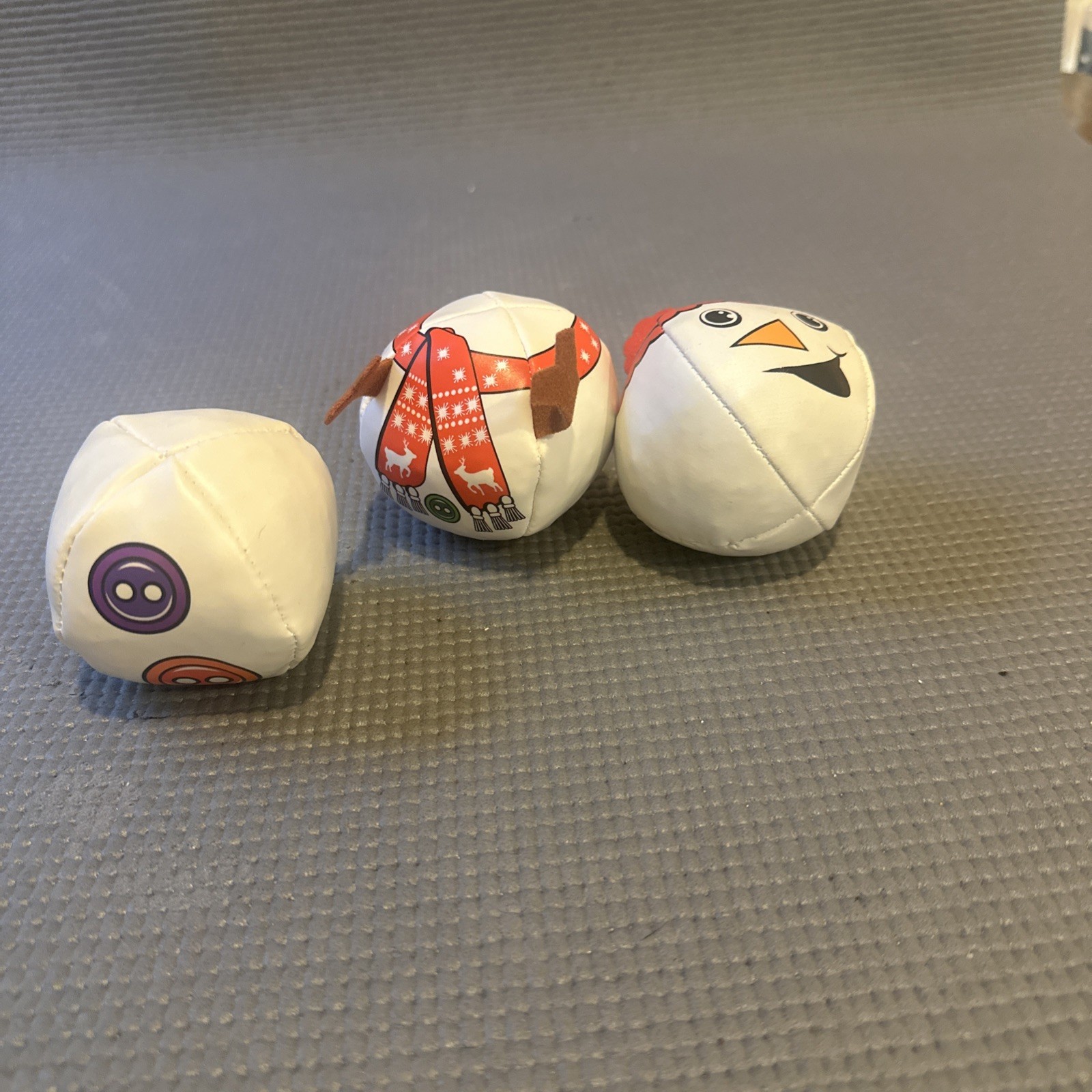 Bean Bag Snowman Juggling Balls