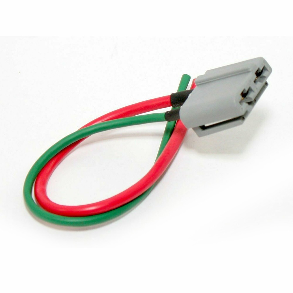 Easy to Use HEI Distributor Pigtail with Dual 12v Power and Tach Connection